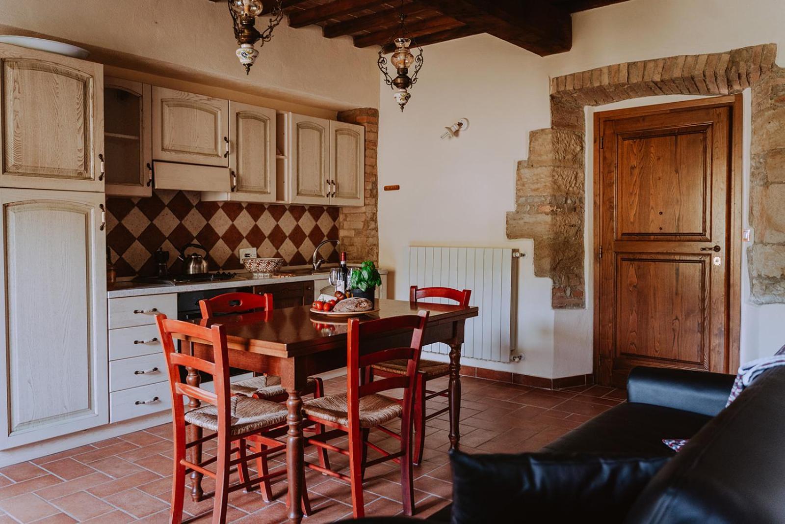 Agriturismo Lucertola Montecatini Val di Cecina Szoba fotó